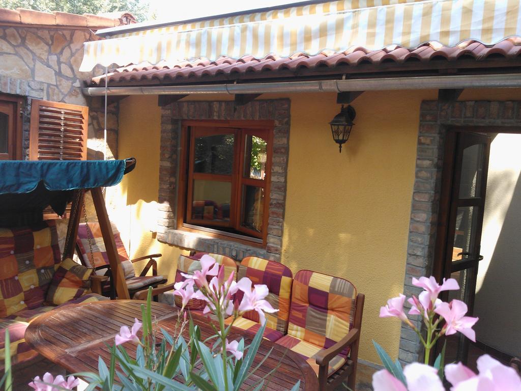 Mediterran Apartmanhaz Сантод Екстер'єр фото
