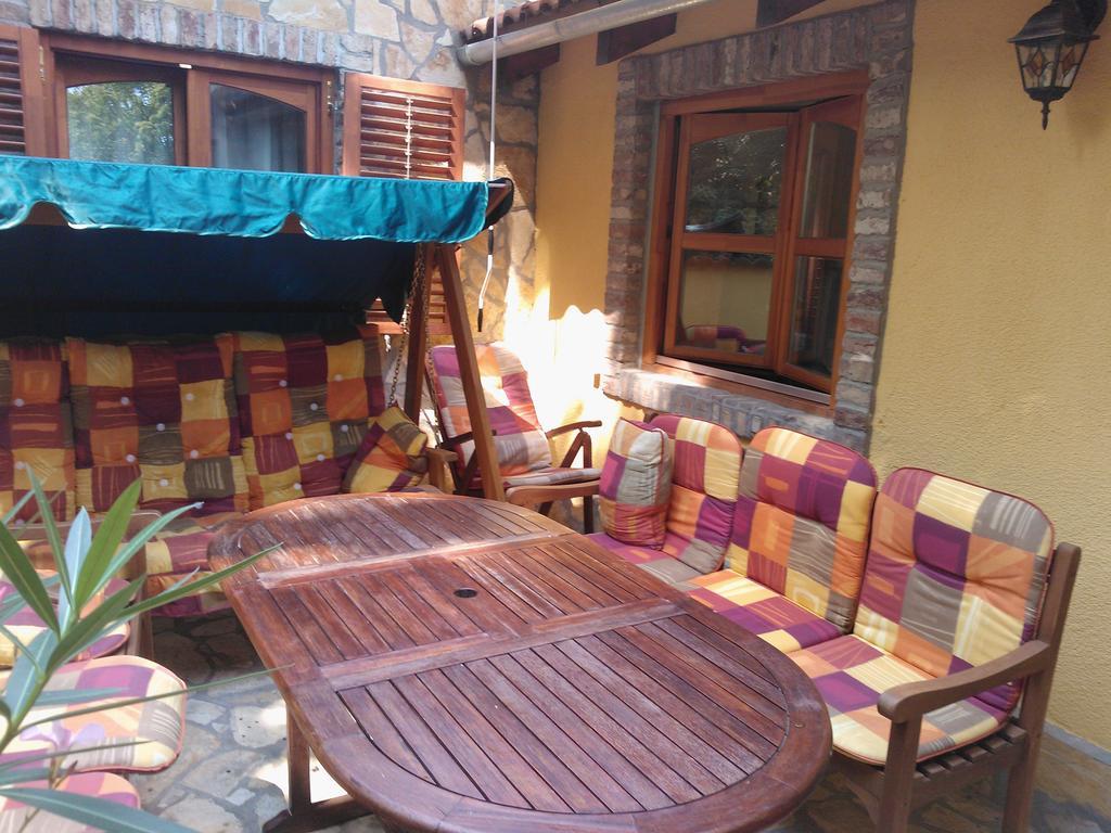 Mediterran Apartmanhaz Сантод Екстер'єр фото